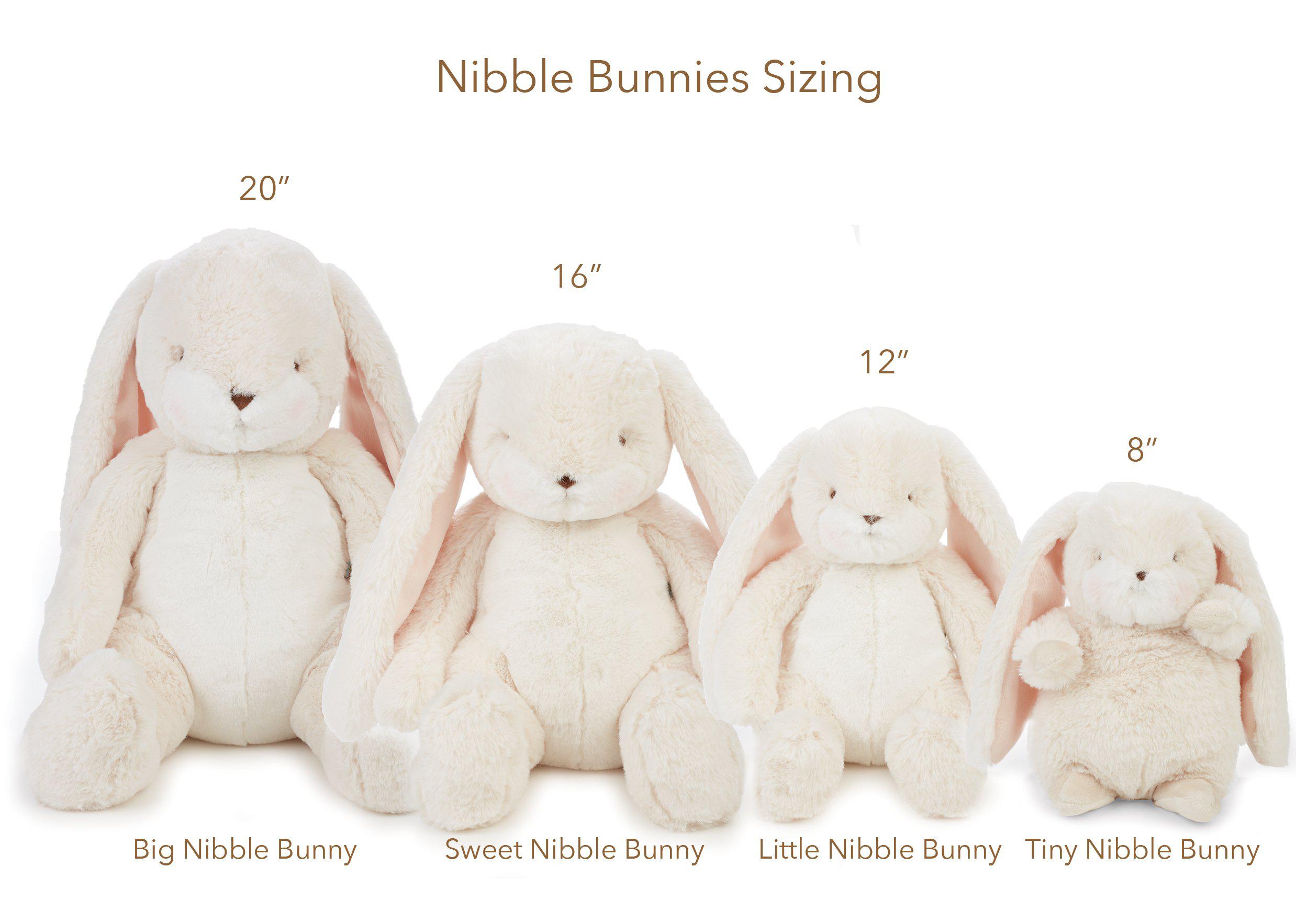 RETIRED - Limited Edition - Holiday Sweet Nibble Cream 16 Bunny